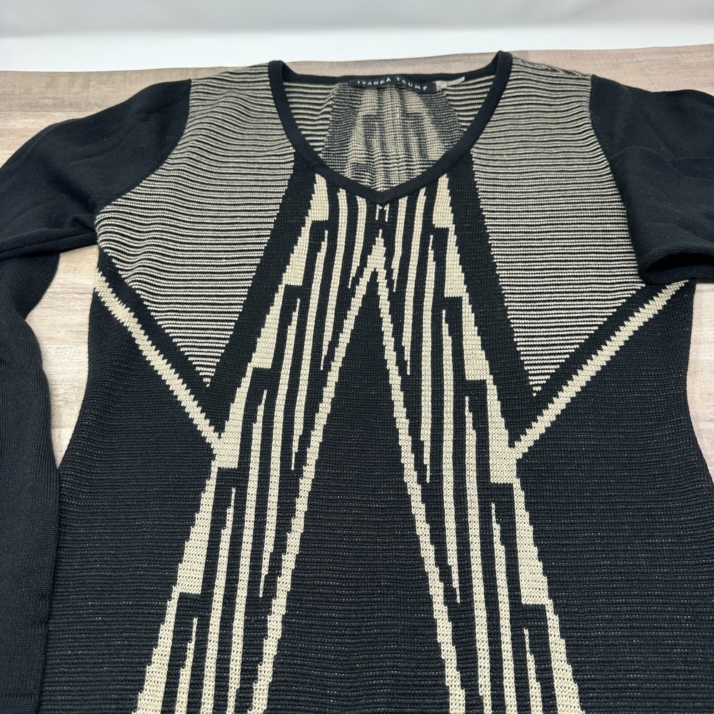 NWT~Ivanka Trump Sweater Stretch Knit Dress ~Small~ Geometric‎  Black/ Champagne - Picture 2 of 9